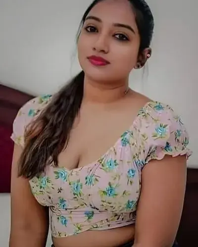 Call Girls Lajpat Nagar Cash On Delivery
